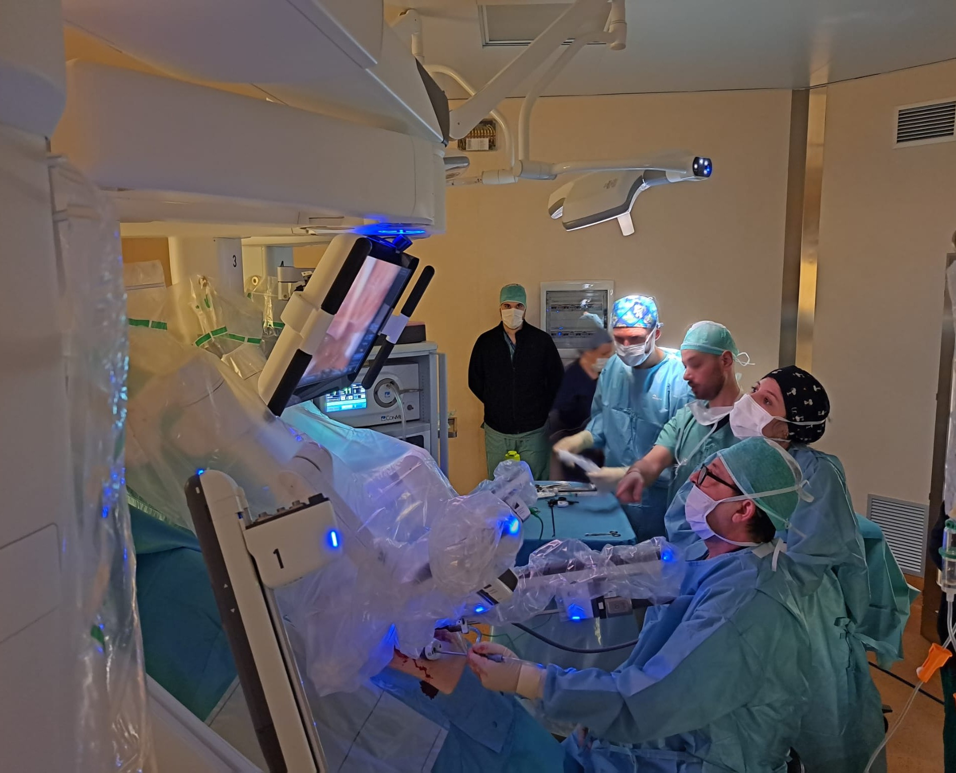 Chirurgia robotica: eseguiti i primi interventi all’ospedale Santa Rosa di Viterbo